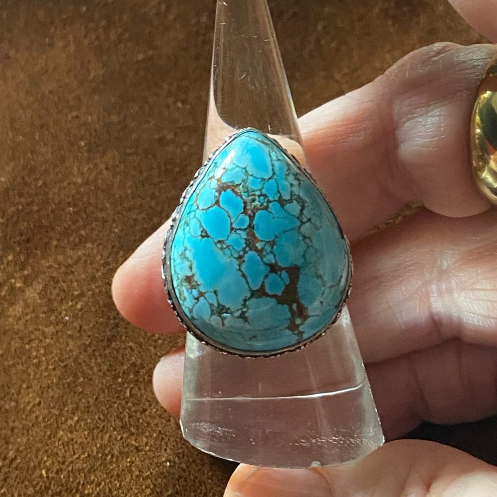 Kingman Arizona Turquoise & Sterling Siver Handcrafted Ring Size 8 1/2